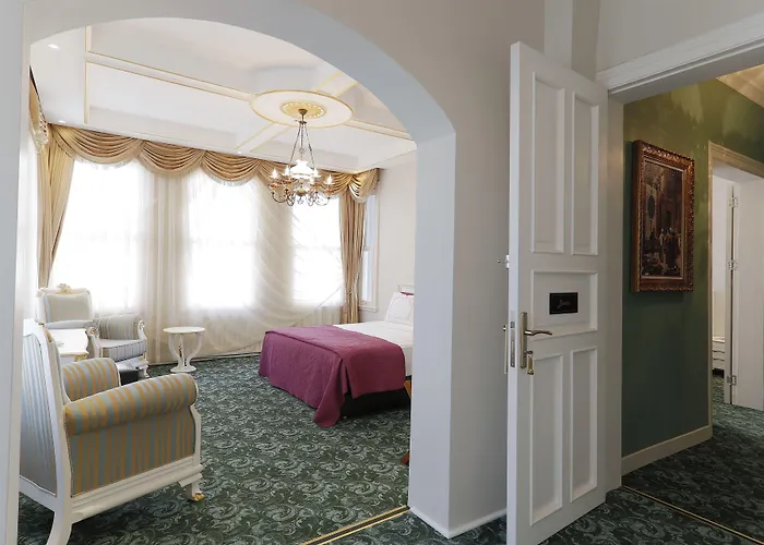 ホテル Nishant 3*